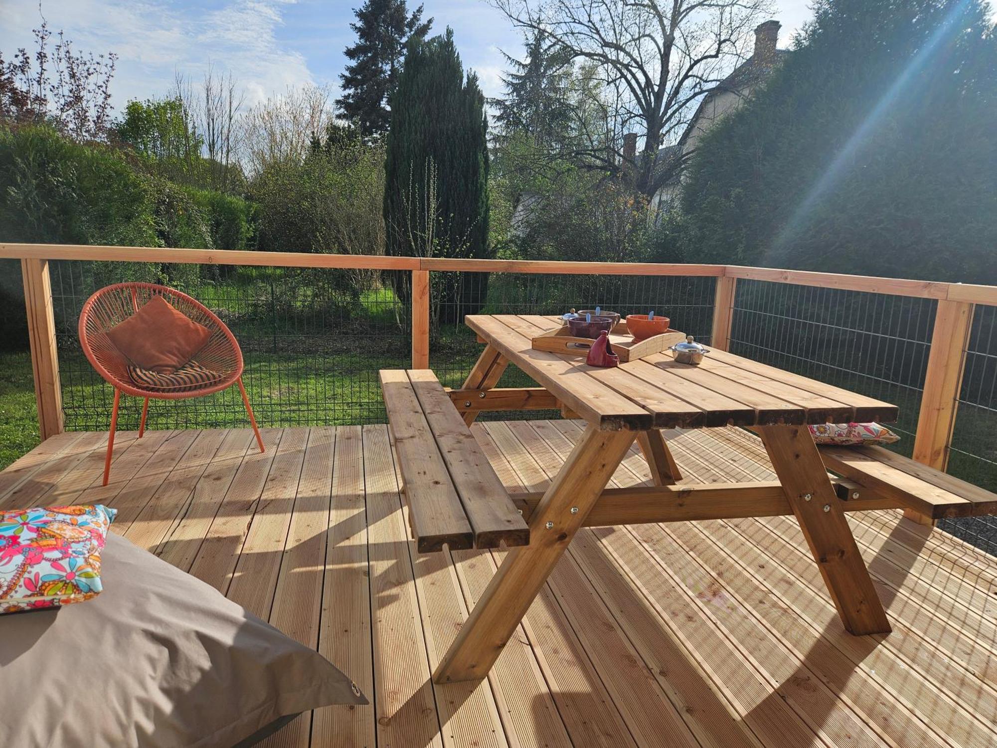 Comme A La Maison Couffy Kültér fotó